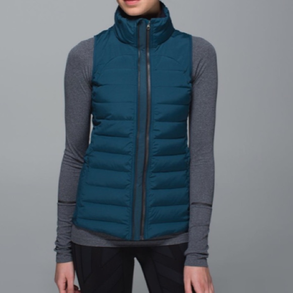NWT Lululemon Fluffed Up Vest
- Alberta Lake 4